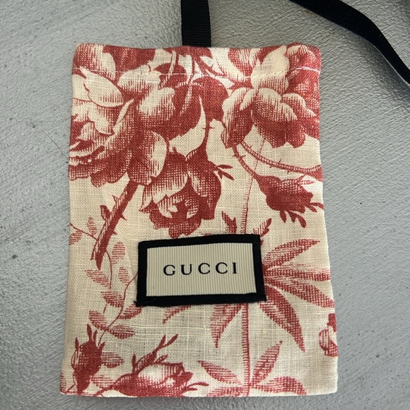 Gucci Watch. PERFECT CONDITION - Picture 4 of 4